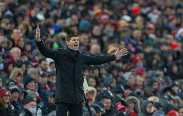 1639269544861015316.jpeg P2021-12-11-Liverpool_Aston_Villa-9.jpeg